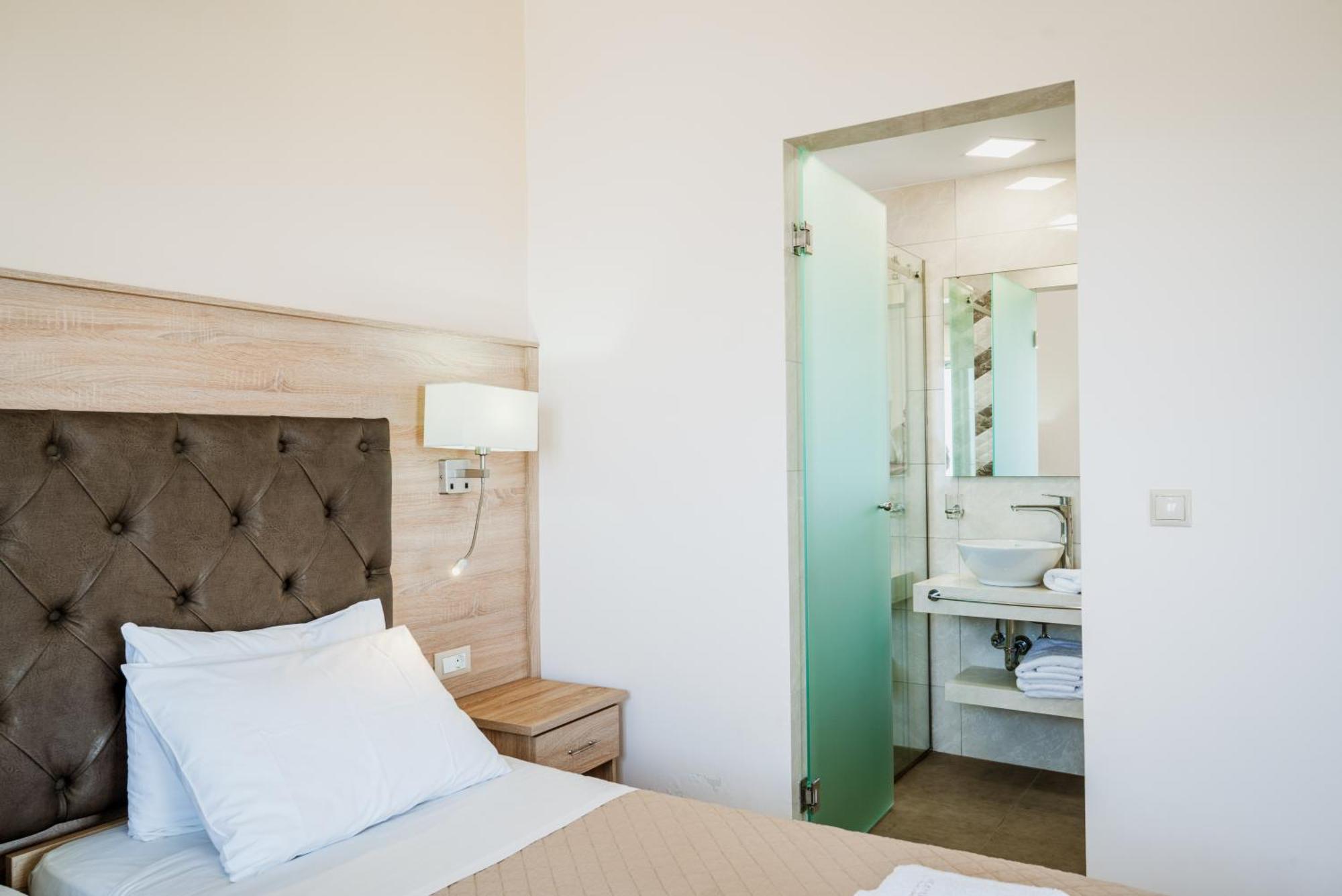 Villa Aretousa 1 Agia Marina Esterno foto